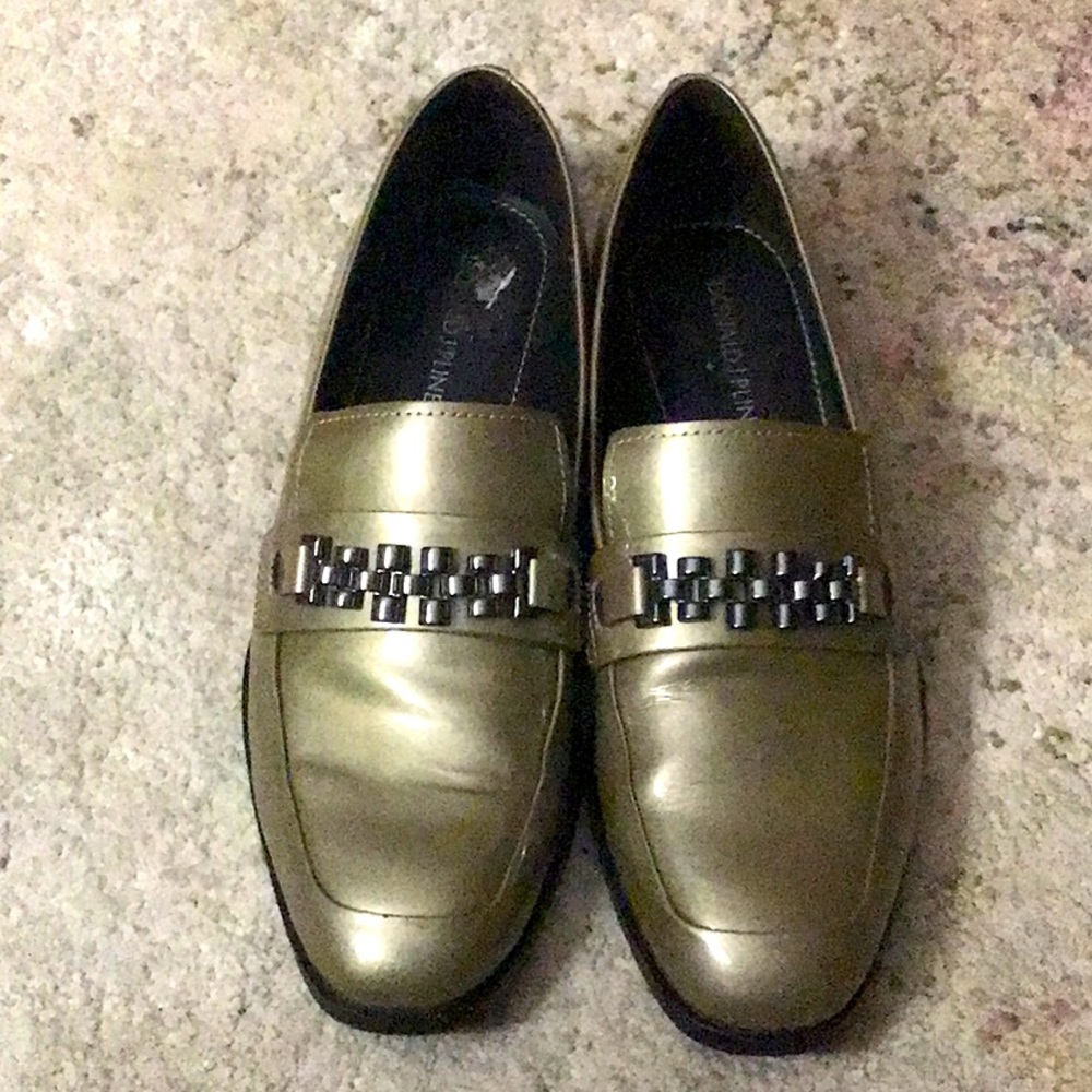 Donald J Pilnar Loafers Size 7.5